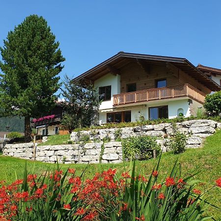 Holiday Home Happy By Interhome Eben Im Pongau Exteriör bild